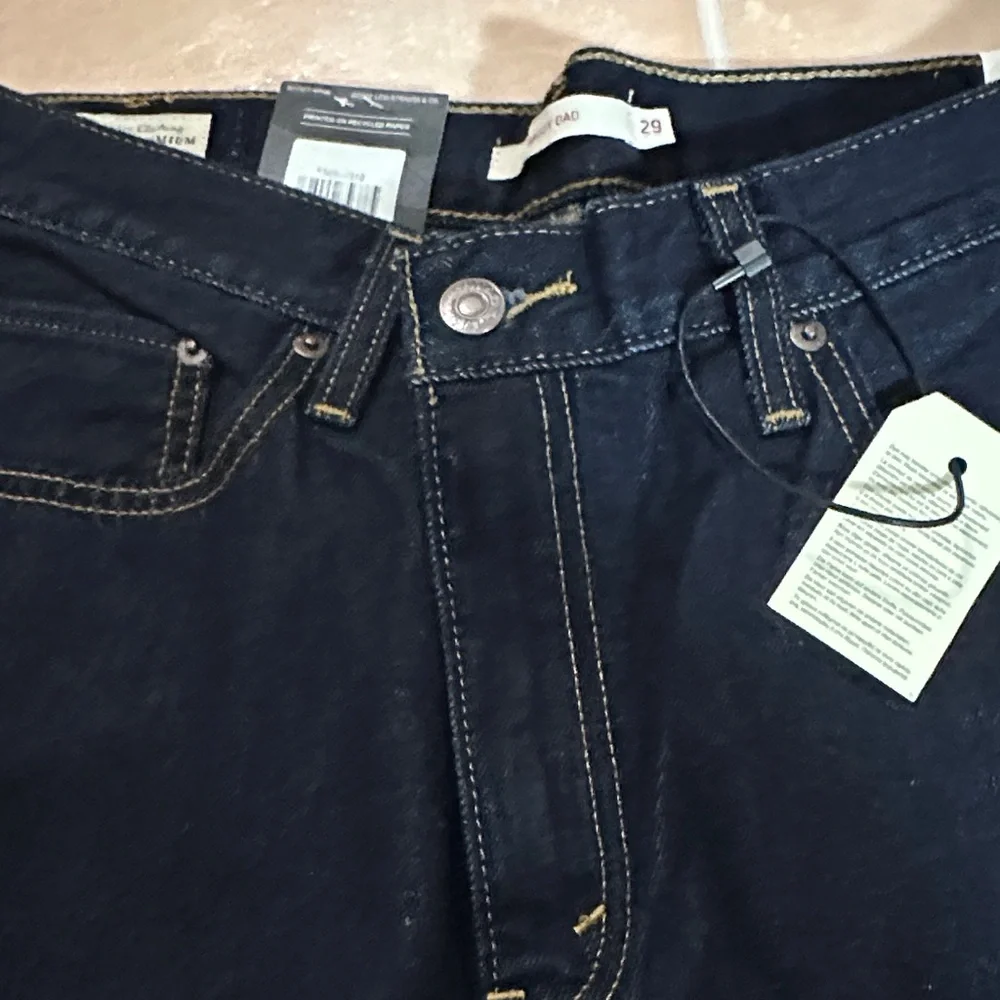 NWT HP Levi's Dark Blue Relaxed Jeans - Picture 8 of 13